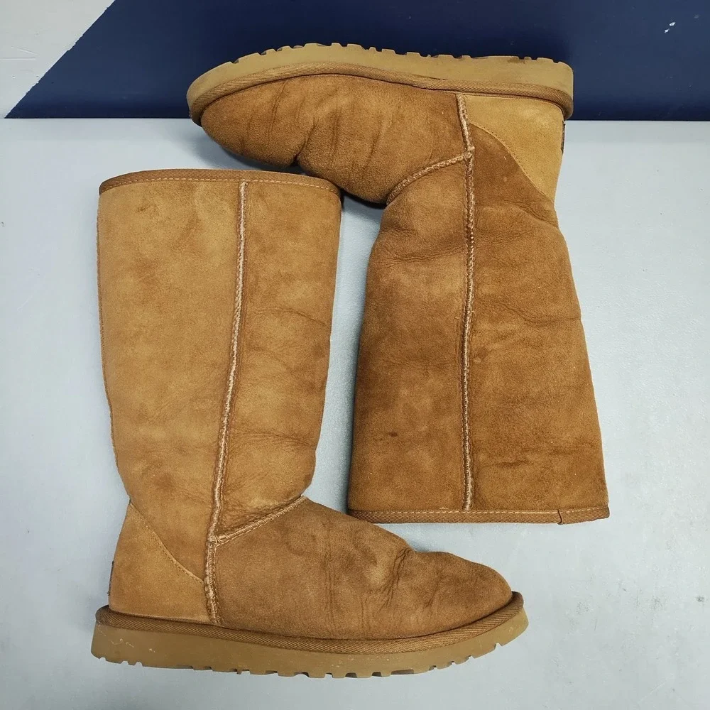 UGG Tasman Classic Tall Winter Boots Womens US 6 Brown Sheepskin Lined Round Toe